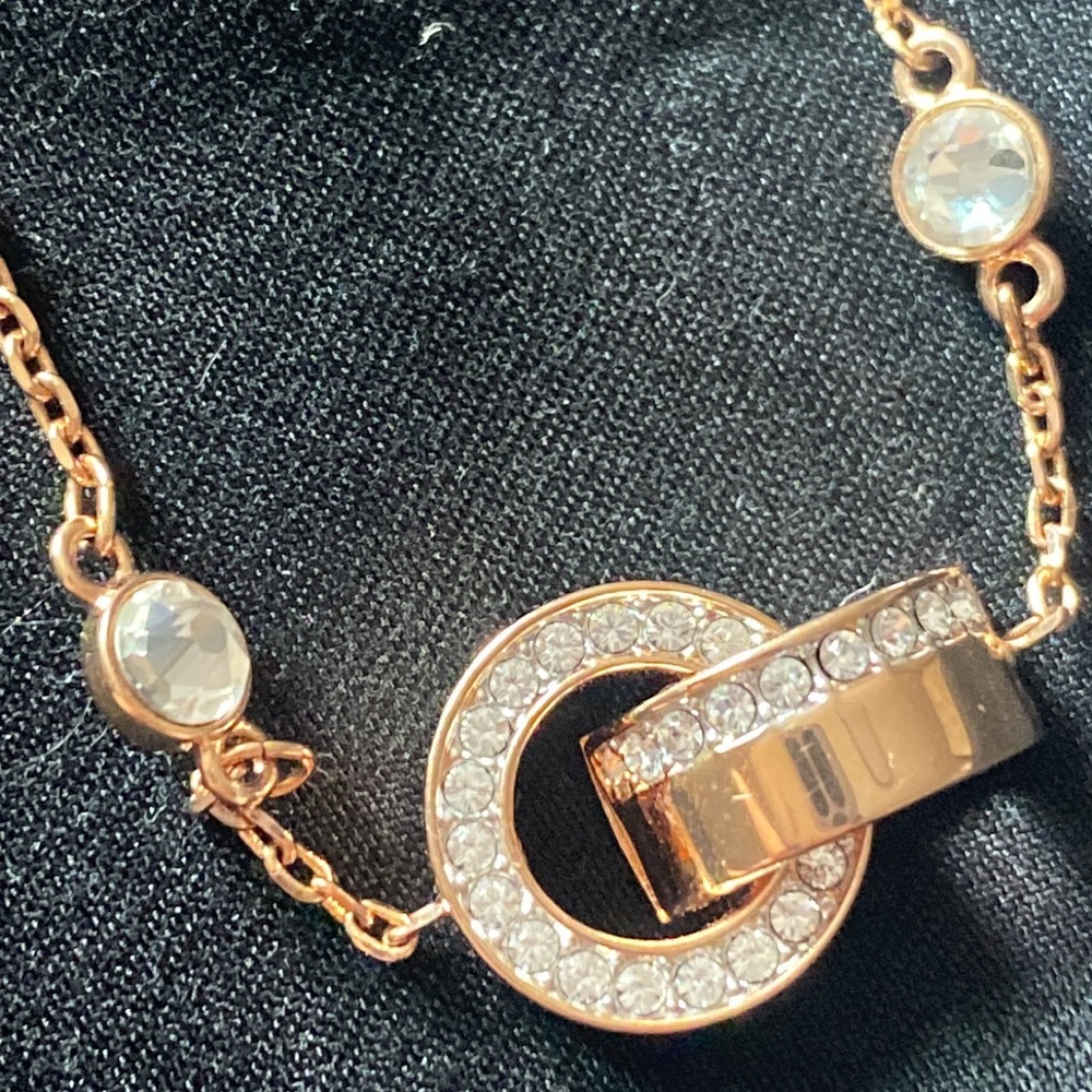 Brand New Swarovski bracelet 😍 comes with protective drawstring!